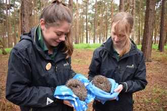 Center Parcs Conservation Rangers Lucie Vicentijevic and Laura Webb 